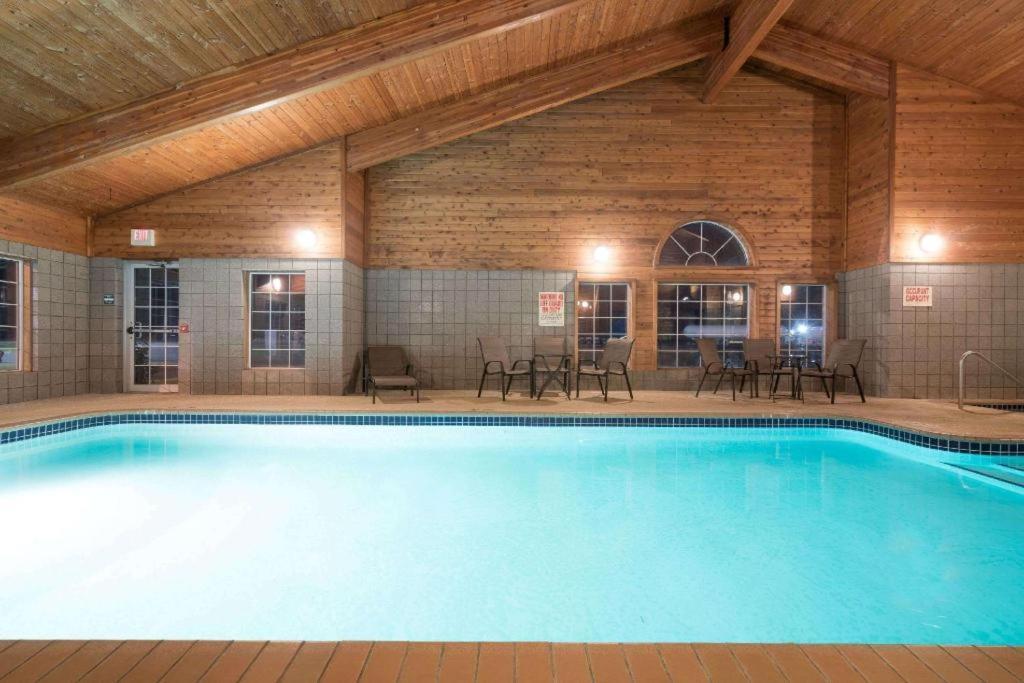 Knights Inn Litchfield Mn Zewnętrze zdjęcie