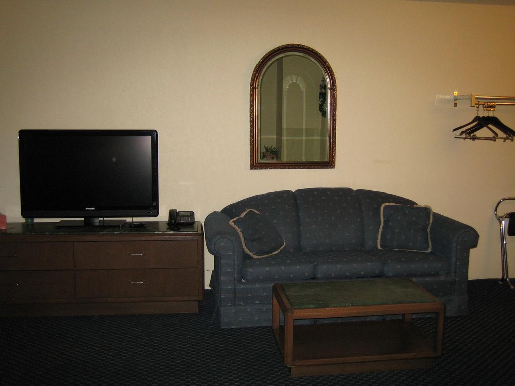Knights Inn Litchfield Mn Pokój zdjęcie