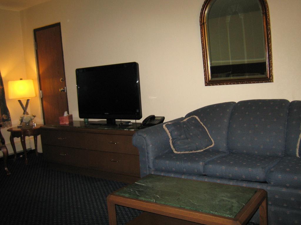 Knights Inn Litchfield Mn Zewnętrze zdjęcie